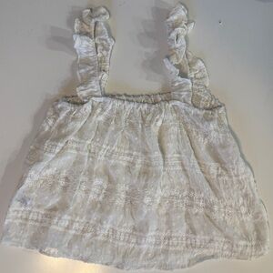 White lace mesh tank top from Korea
One size Petite